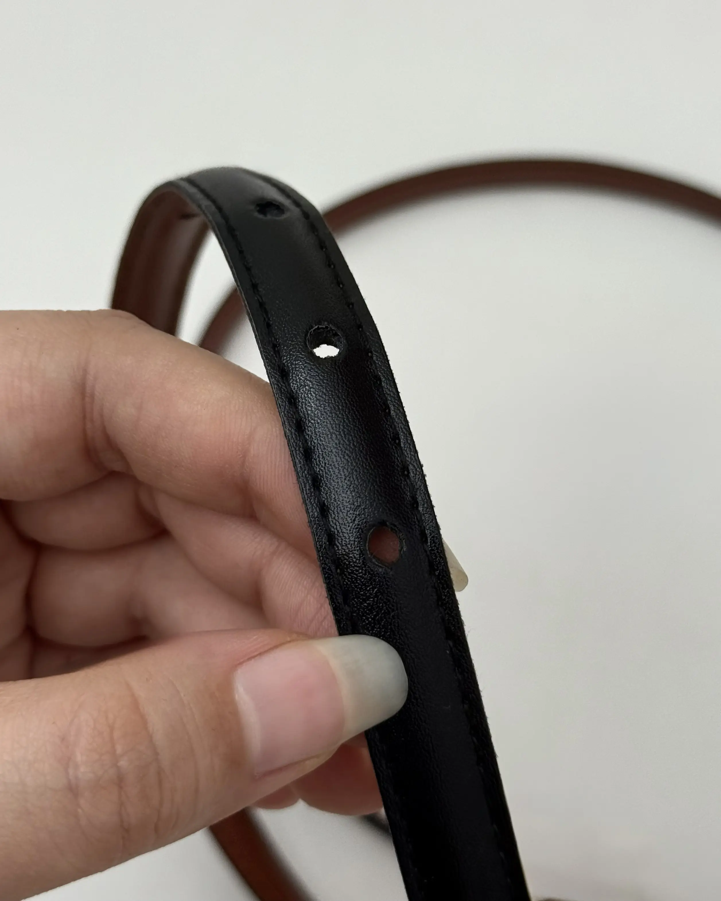 کمربند چرم زنانه سگک U